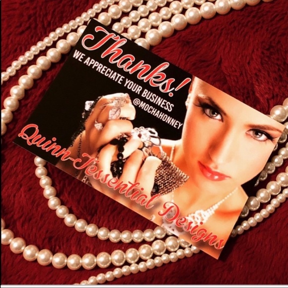 Quinn-Tessential Designs Jewelry - 🆕Soft Pink Druzy Studs